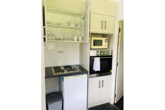 Standard Family Unit - kitchen